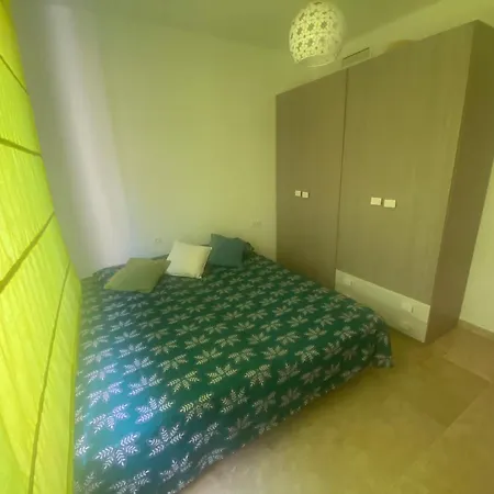 Apartamento Playa Del Cristo エステポナ